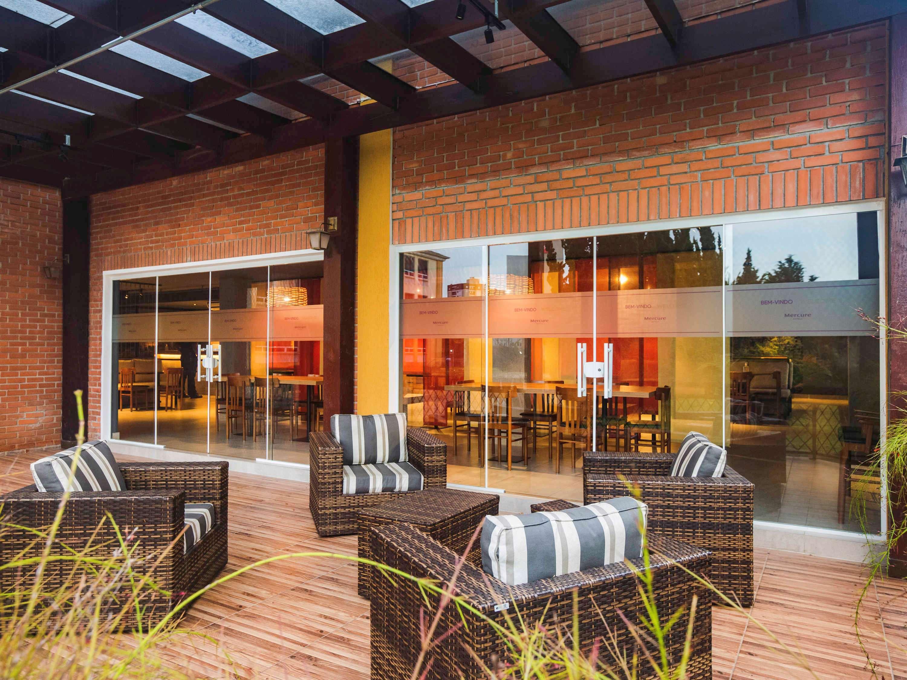 Hotel Cassino Tower Curitiba Aeroporto By Nacional Inn Sao Jose dos Pinhais Exterior photo