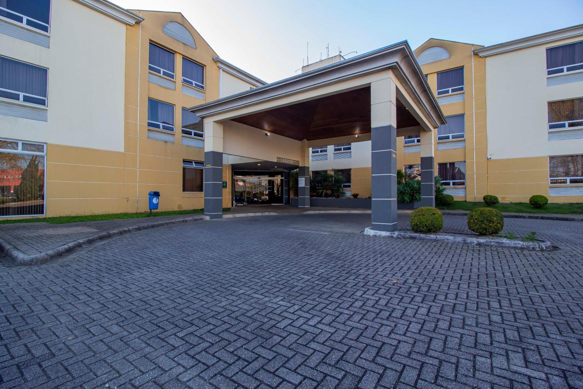 Hotel Cassino Tower Curitiba Aeroporto By Nacional Inn Sao Jose dos Pinhais Exterior photo